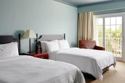 The Harborfront Inn 2